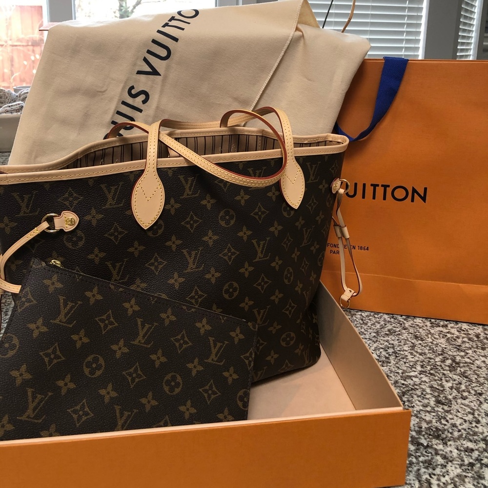 LV MM Neverfull - Excellent condition- Authentic